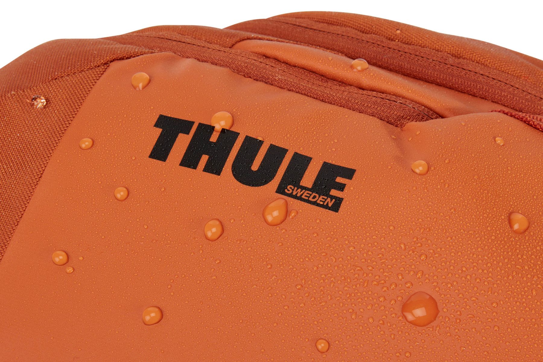 RUCSAC THULE, pt. notebook de max. 15.6 inch, 1 compartiment, buzunar frontal | buzunar lateral | buzunar dorsal, waterproof, nylon, portocaliu, 