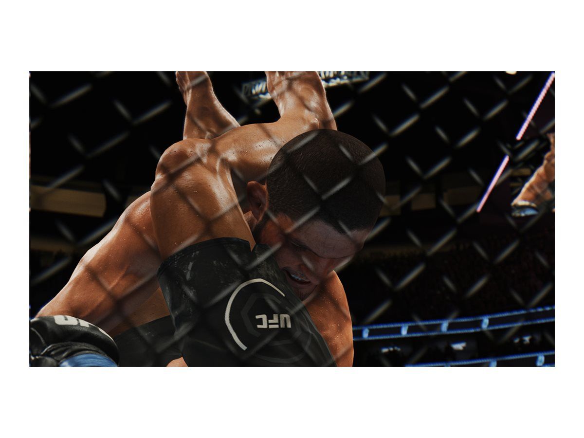 EA UFC 4 PS4 CZ/HU/RO (P)_3