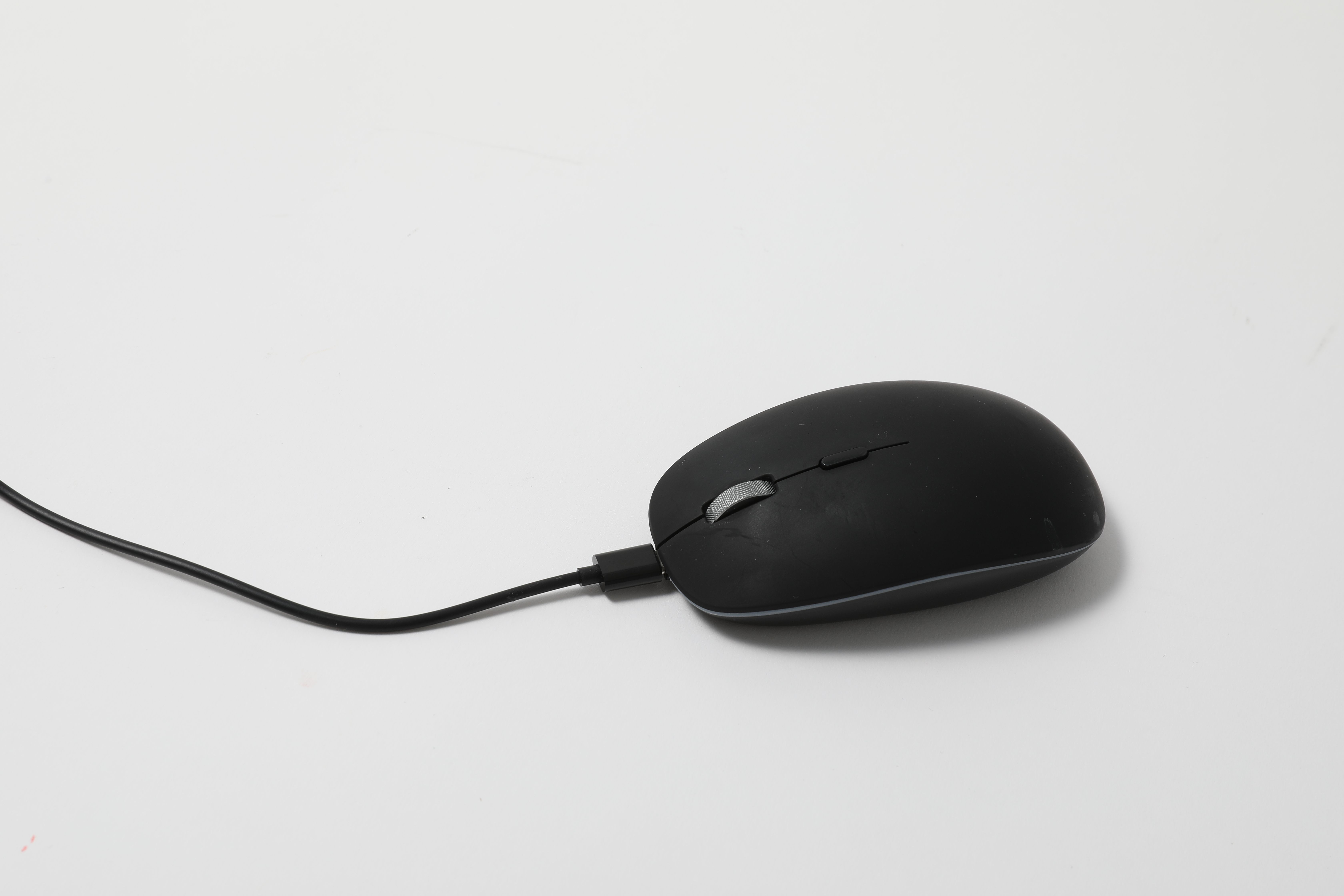Wireless computer mouse with high-speed charging function POUT HANDS 4 black color_4