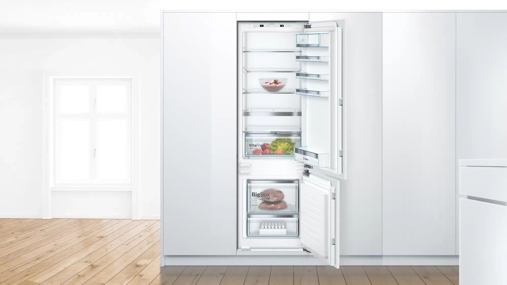 Bosch Serie 6 KIS87AFE0 fridge-freezer Built-in 272 L E White_3