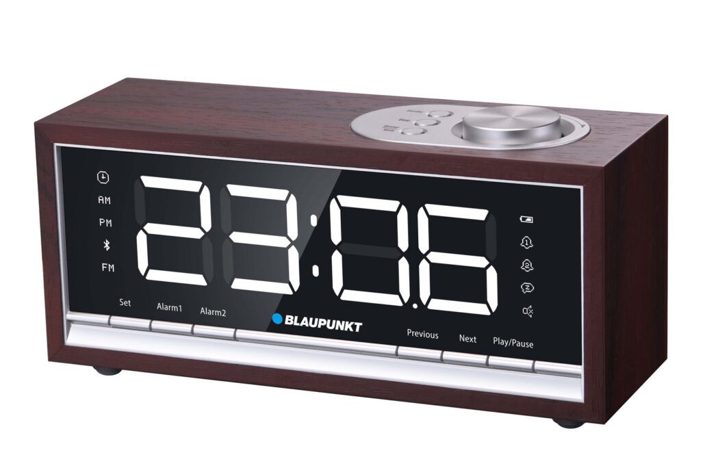 BLAUPUNKT CR60BT Bluetooth Radio Alarm Clock, brown wood_1