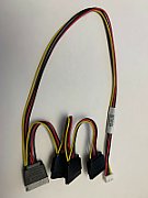 CABLE PWR EXT 1X4F/P2.50 TO 4X/SATA POWER 40CM 22AWG ROHS_1