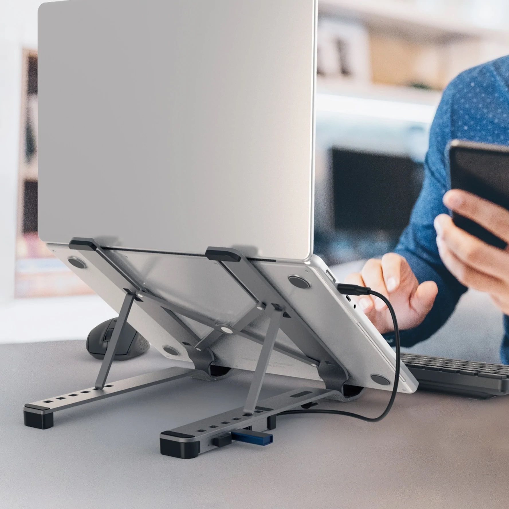 LAPTOP STAND WITH USB 4-PORT/HUB_5