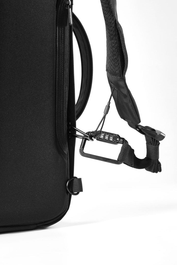 XD DESIGN ANTI-THEFT BACKPACK / BRIEFCASE BOBBY BIZZ 2.0 BLACK P/N: P705.921_12