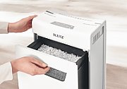 Leitz Shredder IQ Protect Premium 8X  P4  8 sheets  14 l basket_10