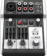Behringer X302USB audio mixer 5 channels