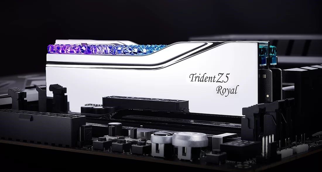 G.SKILL TRIDENT Z5 ROYAL RGB DDR5 2X16GB 7200MHZ_4