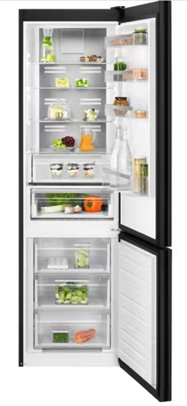 Refrigerator-freezer ELECTROLUX LNT7ME36K2_3