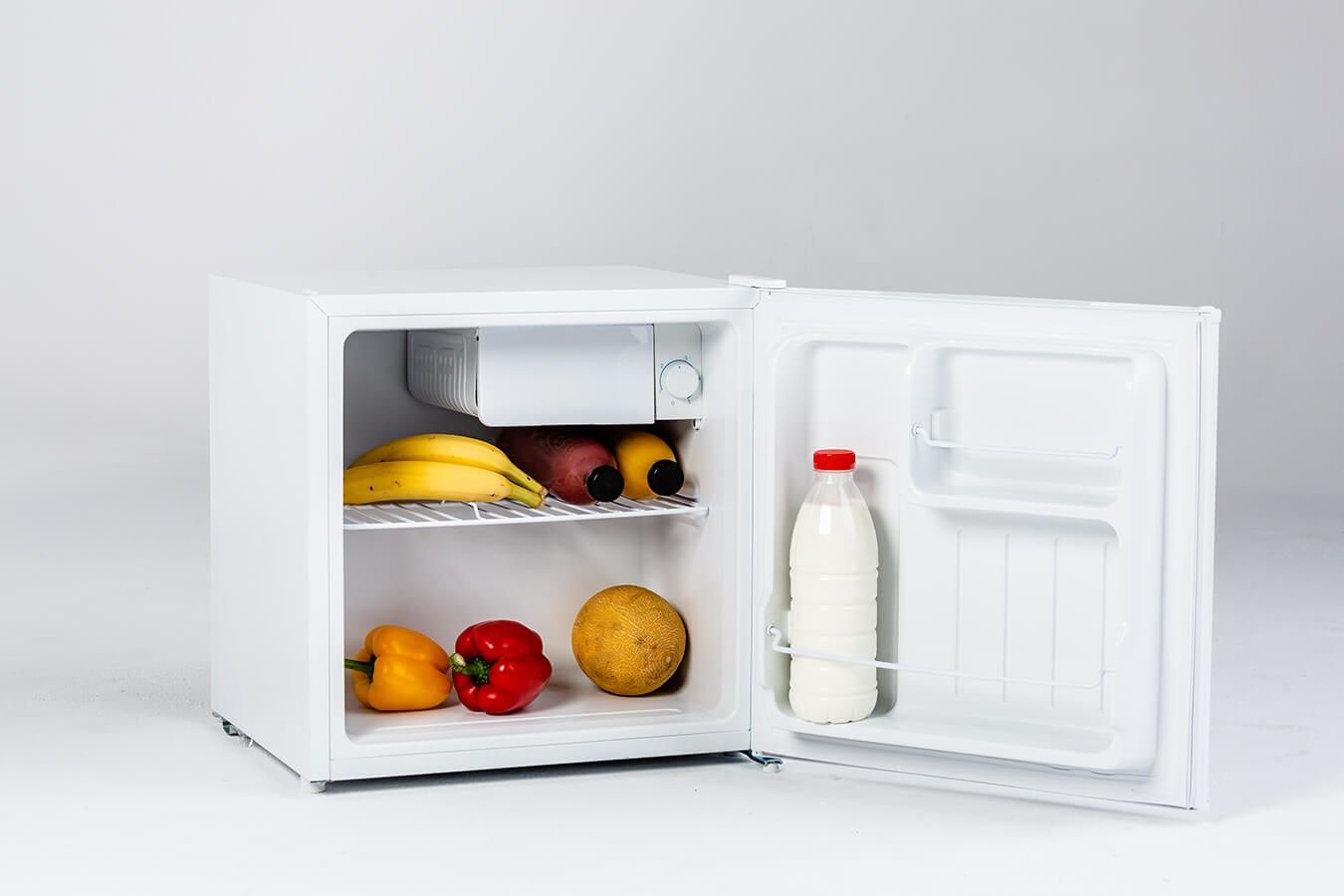 Ravanson LKK-50 combi-fridge Freestanding White_5