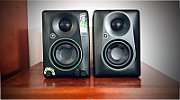 Mackie CR3.5BT – Active studio monitors with Bluetooth