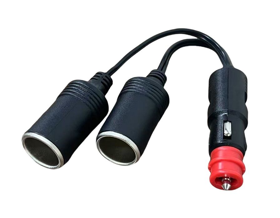 Auto splitter 2 ways max. 8A
- fuse can be replaced with max 16A
Packaging: bulk 1 pc.