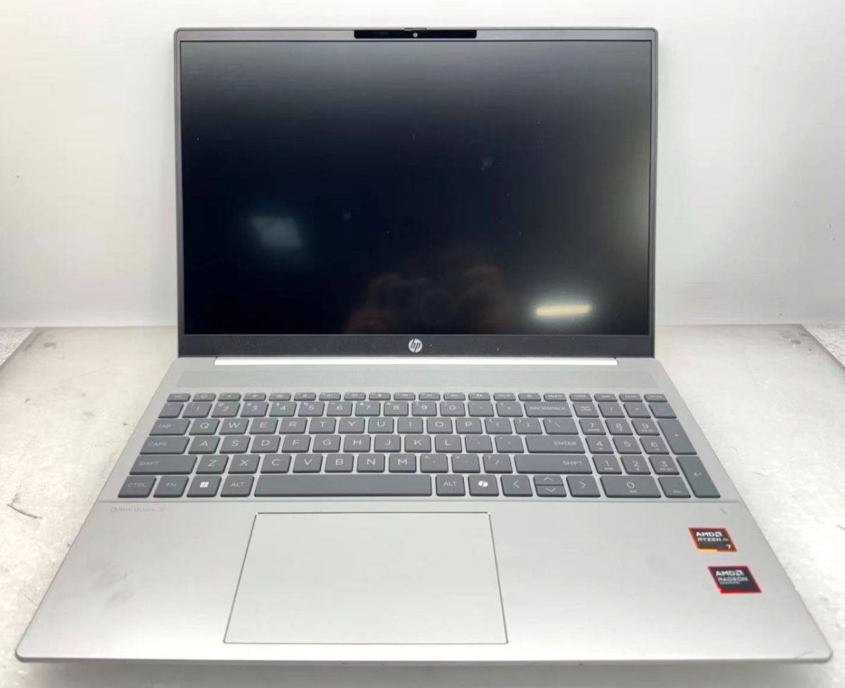 Laptop HP OmniBook 5 16-AG1175CL, 16 inch 1920 x 1200 Touchscreen, AMD AI 7 350 (8 C / 16 T, 2 GHz - 5 GHz, 8 MB + 16 MB cache), 16 GB RAM, 1 TB SSD, AMD Radeon Graphics, Windows 11